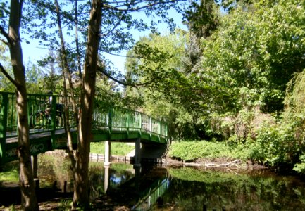 Hermsdorf-Waidmannslust-BrückeTegelerFließ-P5150359 (2)