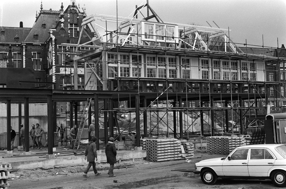 Heropbouw Noord Zuid Hollands koffiehuis voor Centraal Station in Amsterdam, Bestanddeelnr 930-7839