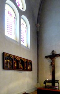 Herz-Jesu-Kirche (Berlin-Tempelhof) Altarschrein mit Pietà