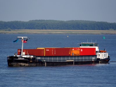 Hermes - ENI 06003318, Zandvliet sluis, Port of Antwerp, pic8