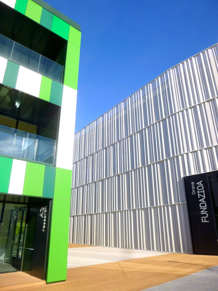Hernani - Parque Científico yTecnológico de Gipuzkoa-Galarreta, Orona IDeO–Innovation City, Edificios Orona Gallery y Orona Fundazioa 2