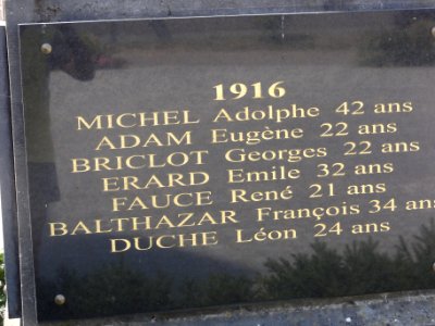 Hermeville-en-Woëvre (Meuse) monument aux morts (04)