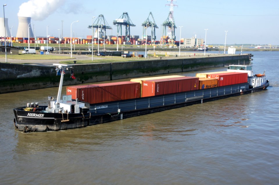 Hermes - ENI 06003318, Zandvliet sluis, Port of Antwerp, pic4