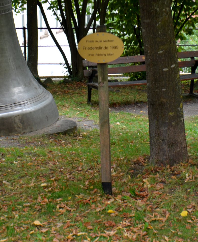 Herrenberg, Friedenslinde, Schild