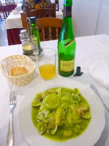 Hernani - Sidra y merluza en salsa verde