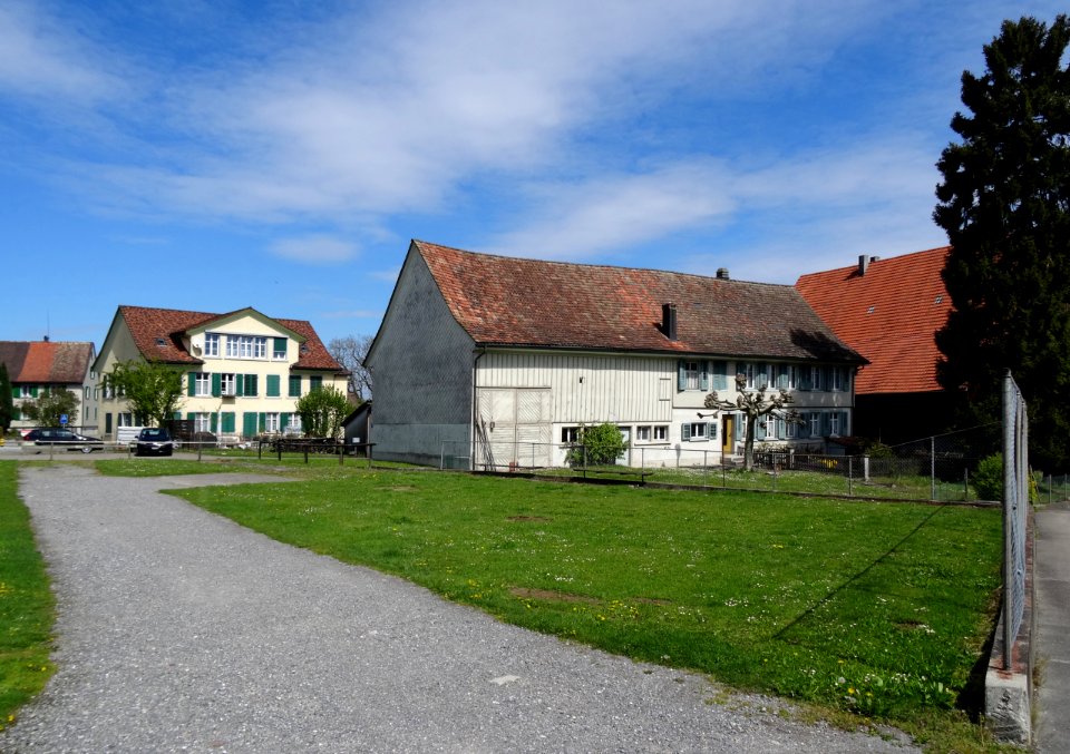 HerrenhofAltesSchulhausZusatz