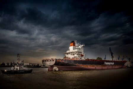 Elbe hanseatic city ship photo