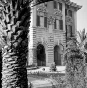 Het gebouw van het Pauselijk Nederlands College in Rome, Bestanddeelnr 191-1281
