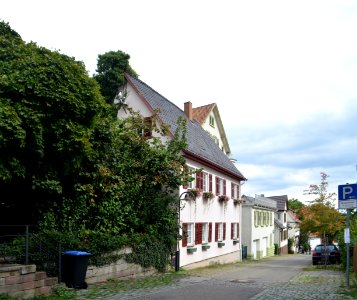 Herrenberg, Am Burgrain 1