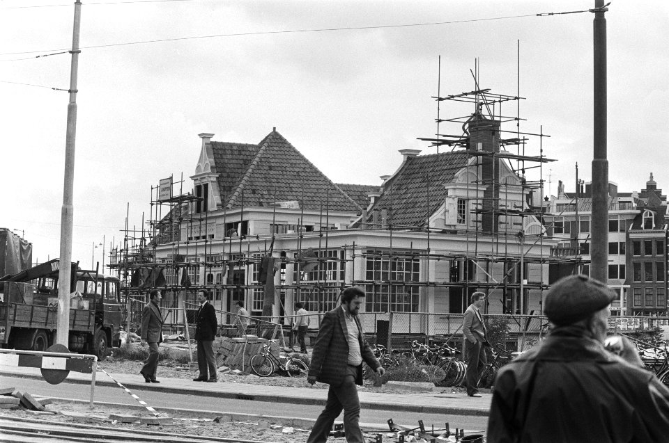 Het exterieur is bijna klaar, Bestanddeelnr 931-0190