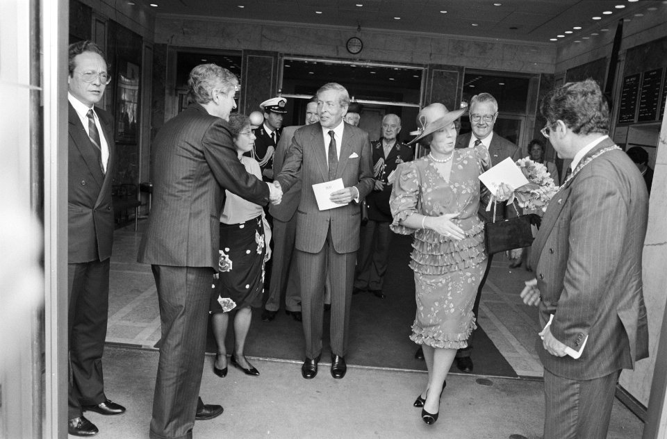 Het Koninklijk Paar heeft de Nationale viering van Bevrijdingsdag bijgewoond in , Bestanddeelnr 934-4491