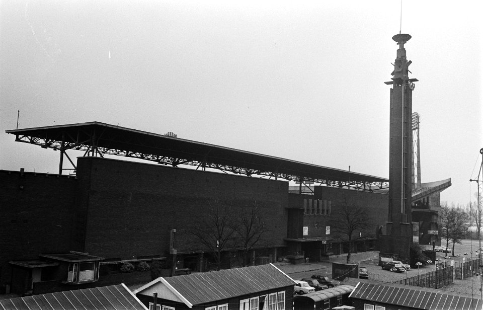Het exterieur van het Olympisch Stadion , Amsterdam, Bestanddeelnr 924-3022