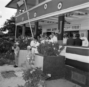 Het koninklijk gezelschap in Albina, Bestanddeelnr 252-4482