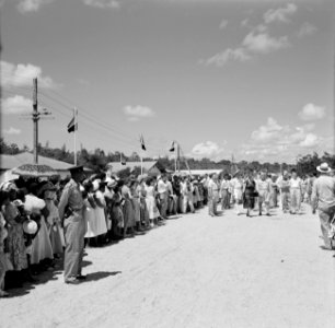 Het koninklijk gezelschap in Nickerie, Bestanddeelnr 252-4623