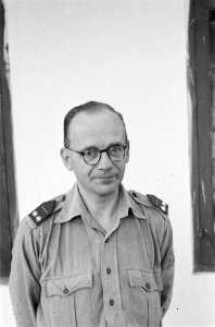 Het hoofd van het Officiers Selectie Centrum, luitenant-kolonel J. Gerritsen, Bestanddeelnr 83-4-2