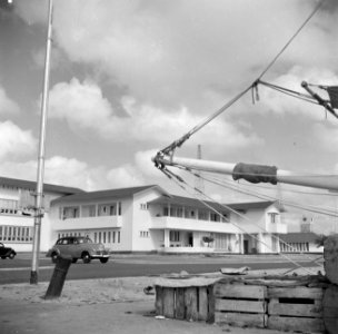 Het Gouvernementslogeergebouw in Oranjestad op Aruba, Bestanddeelnr 252-7882
