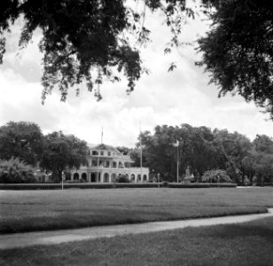 Het Gouvernementspaleis aan het Gouvernementsplein in Paramaribo, Bestanddeelnr 252-6086