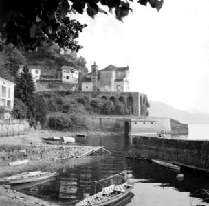 Het haventje van het dorp Cadlollo aan het Lago Maggiore, Bestanddeelnr 254-4773