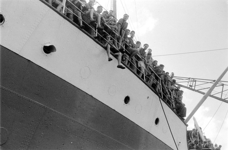 Het eerste contingent demobilisanten van de „C-divisie „7 December, 1400 milit, Bestanddeelnr 3413