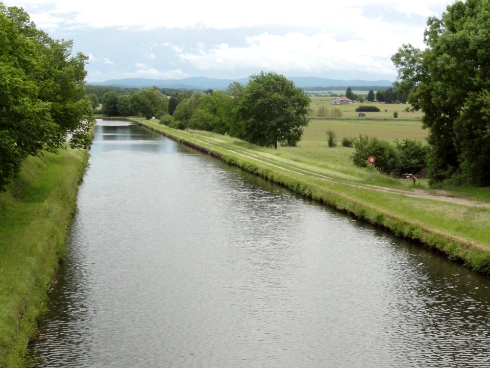 Hesse (Moselle) canal de la Marne au Rhin