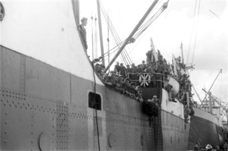 Het eerste contingent demobilisanten van de „C-divisie „7 December, 1400 milit, Bestanddeelnr 3415