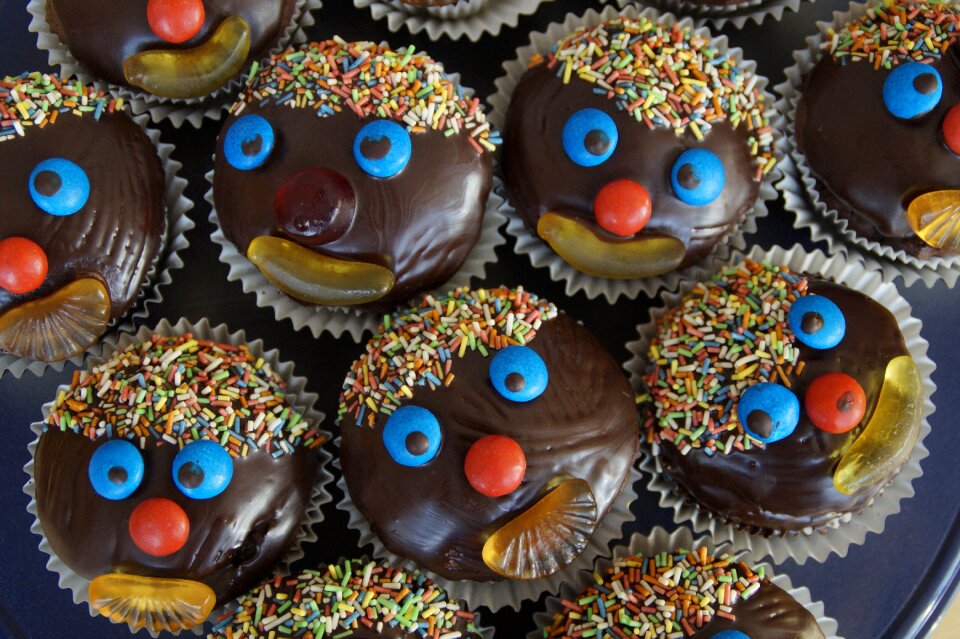 Clowns sweet pastries