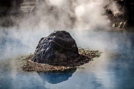 Hot pool stone photo