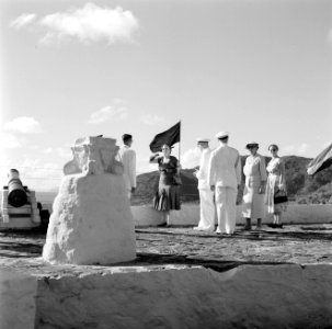 Het koninklijk paar op Fort Oranje in Oranjestad op Sint Eustatius, Bestanddeelnr 252-4033