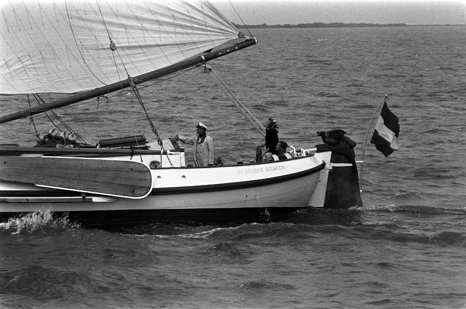 Het koninklijk gezin aan boord van het koninklijke privé-jacht de Groene Draeck, Bestanddeelnr 925-6443