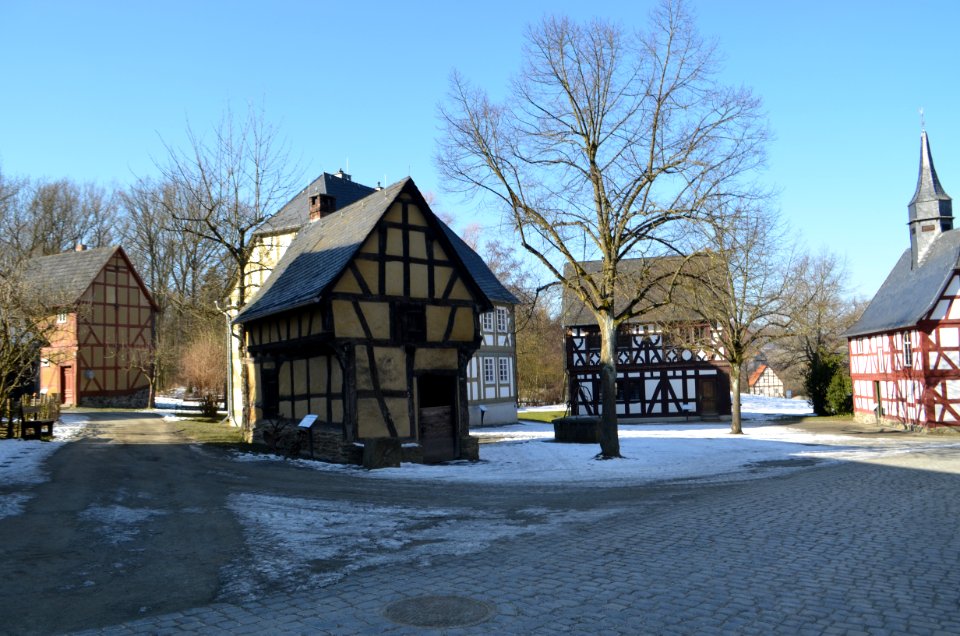 Hessenpark, Schmiede aus Weinbach mit Platz