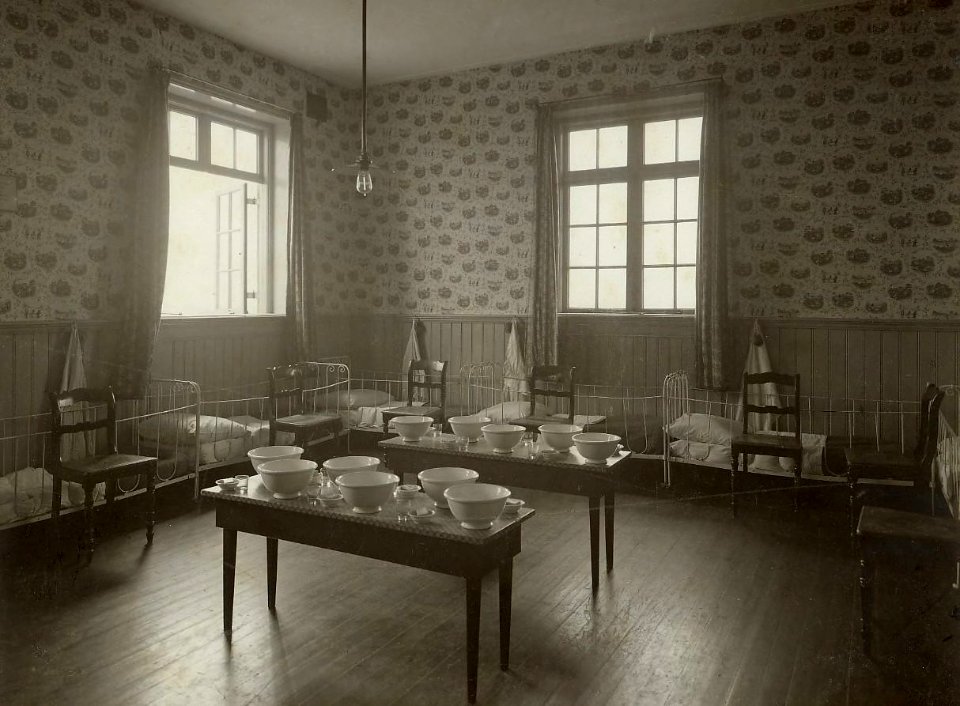 Het jubileumjaar van het Haarlems Kinderhuis 1913, Inventarisnummer NL-HlmNHA 1100 KNA006014625