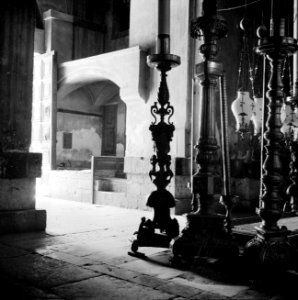 Het interieur van de Heilige Grafkerk in Jeruzalem, Bestanddeelnr 255-5208
