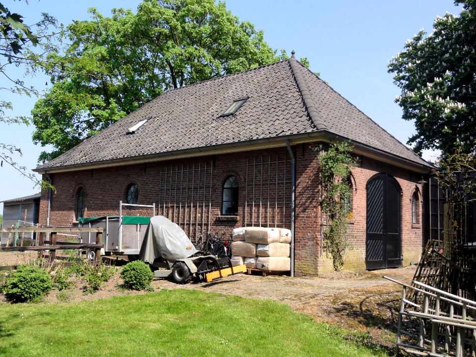Herveld-N Rijksmonument 523903 De Nieuwe Kapelle koetshuis