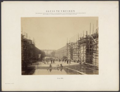 Het aanbrengen van de vloer en afwerken van de slagdrempel van het binnensluisho, Bestanddeelnr 313
