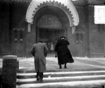 Herdenkingszondag kerkgang Halsteren in sneeuw, Bestanddeelnr 905-5335
