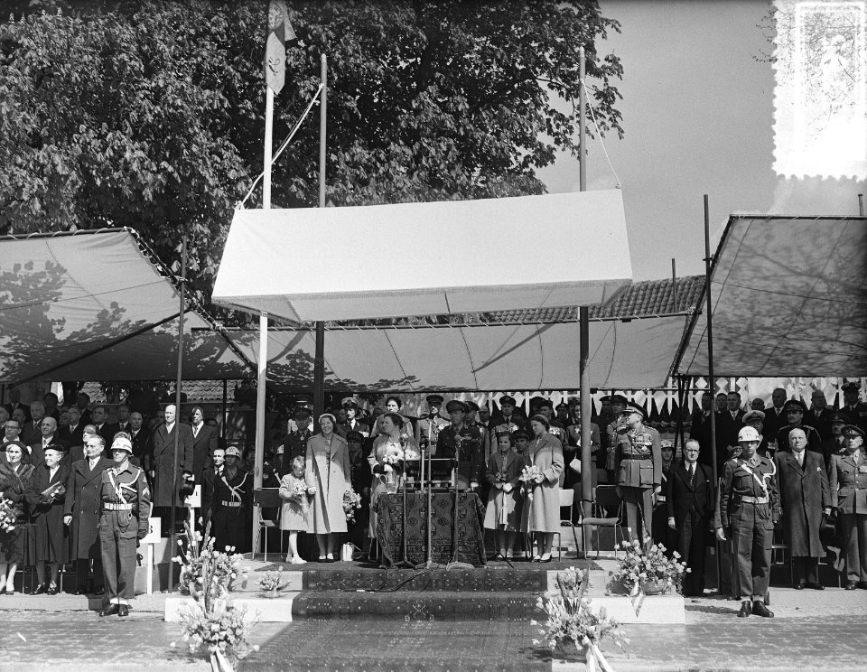 Herdenking te Wageningen, bevrijdingsdag, Bestanddeelnr 907-1182
