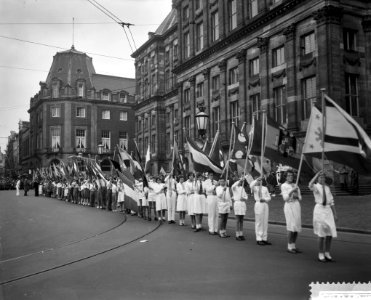 Herdenking van de Dag der Verenigde Naties op de Dam, Bestanddeelnr 910-7695