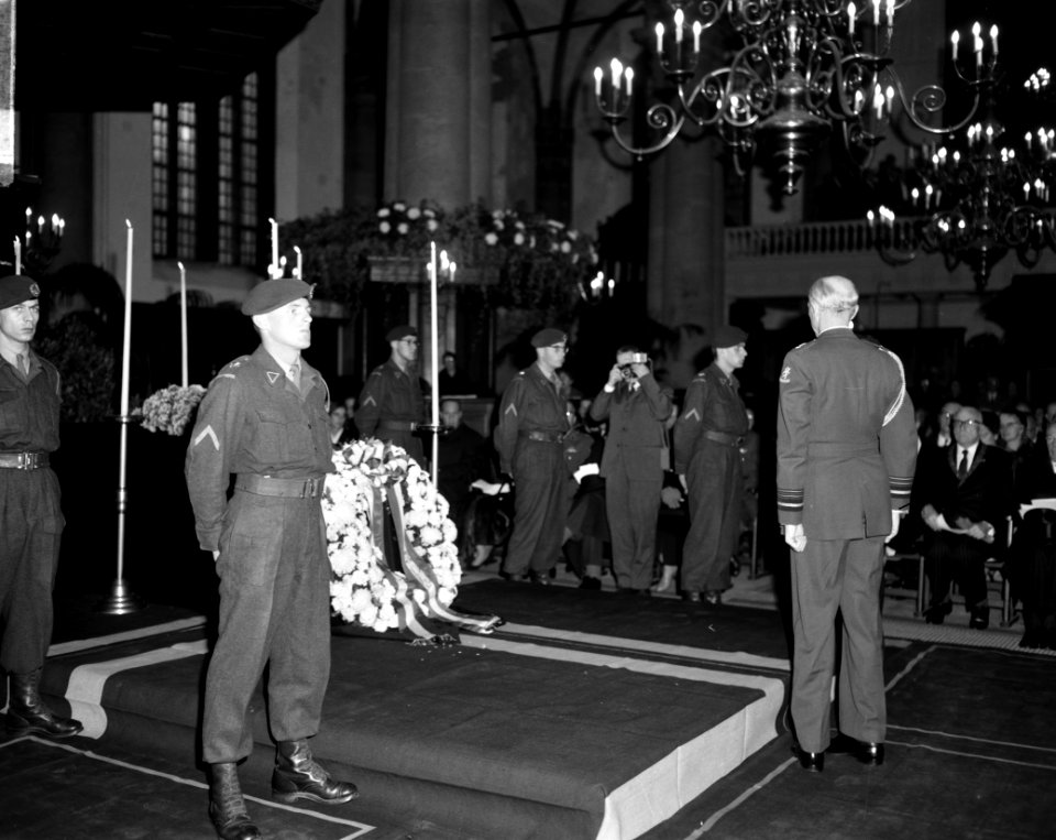 Herdenking van de Geallieerde Gevallenen in de Westerkerk Amsterdam, Bestanddeelnr 914-4787