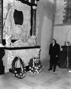 Herdenking sterfdag Witte de With te Rotterdam, Bestanddeelnr 909-9604