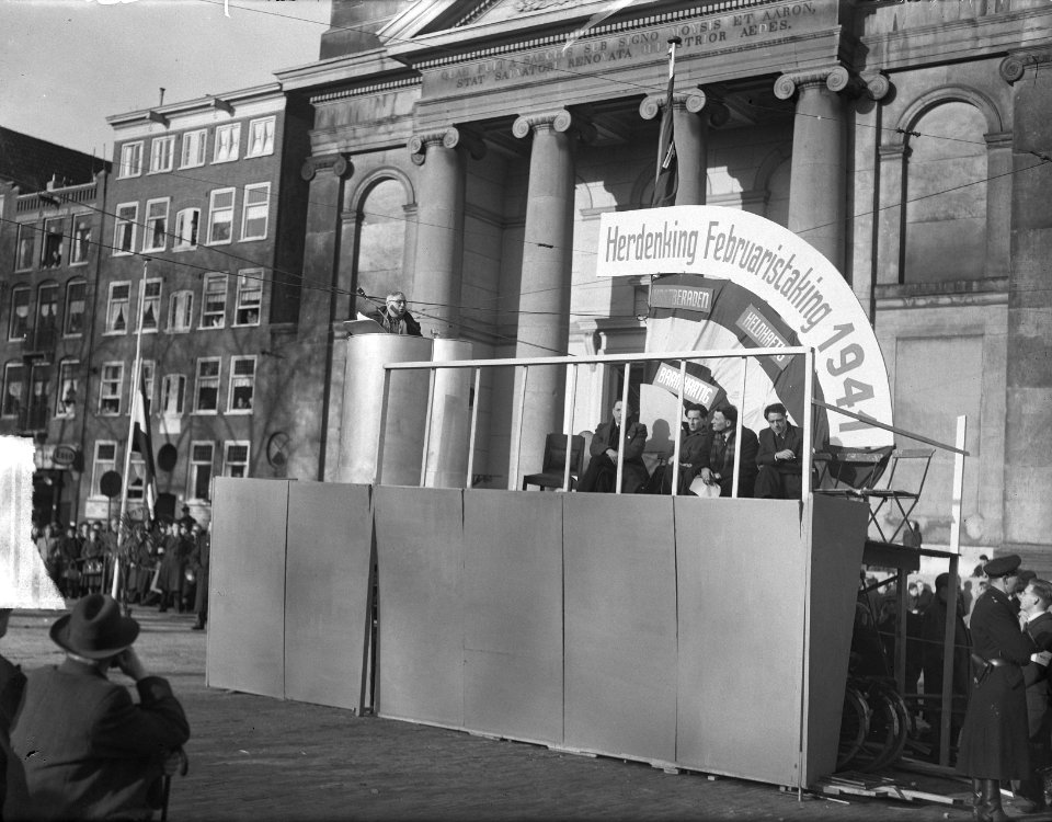 Herdenking februaristaking 1941, spreker Sam Grondsmit, Bestanddeelnr 903-8412
