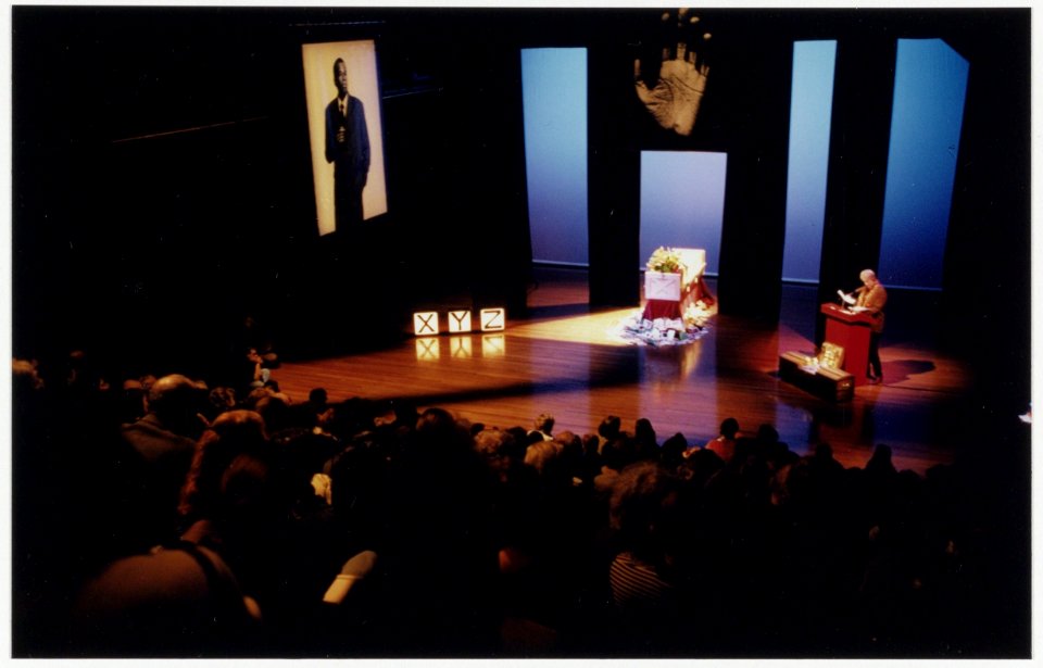 Herdenkingsbijeenkomst voor de overleden acteur Michael Matthews in de Toneelschuur. NL-HlmNHA 54036169