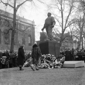 Herdenking februaristaking 1941, overzicht tijdens herdenking, Bestanddeelnr 917-4724