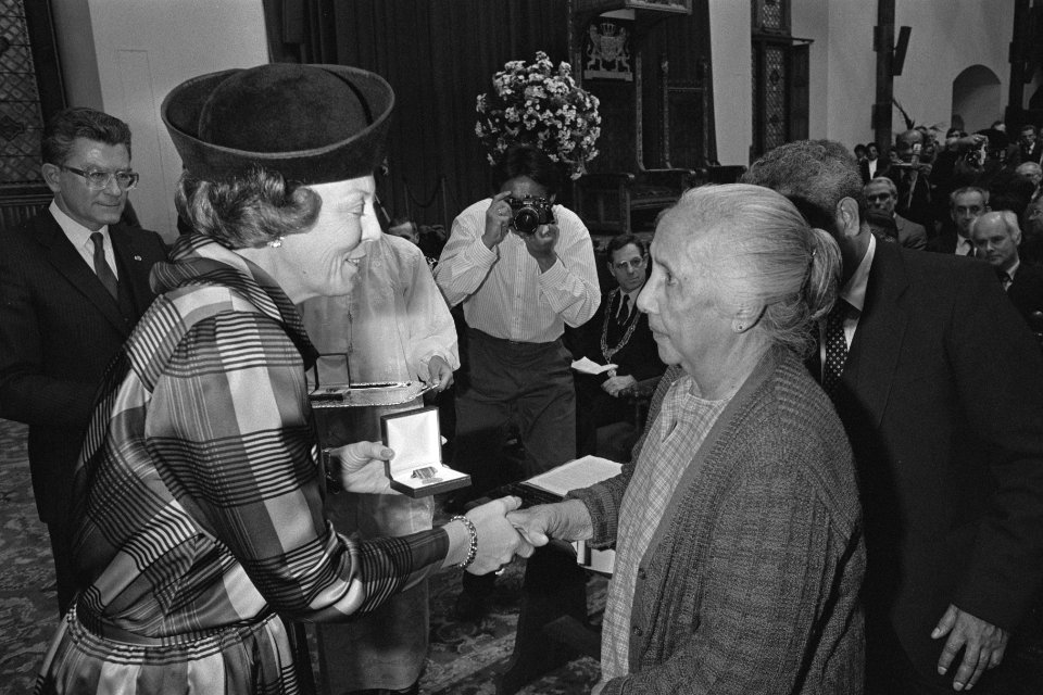 Herdenkingsbijeenkomst t.g.v. 35-jarig aanwezigheid Molukkers in Nederland Beat, Bestanddeelnr 933-8241