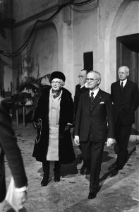 Herdenkingsbijeenkomst Unie van Utrecht in Domkerk te Utrecht koningin Juliana , Bestanddeelnr 930-0853