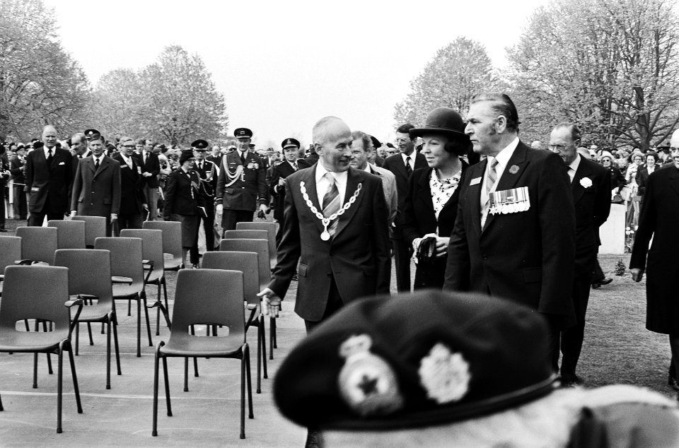 Herdenkingsplechtigheid op de Canadese erebegraafplaats in Groesbeek Burgemeest, Bestanddeelnr 930-8170