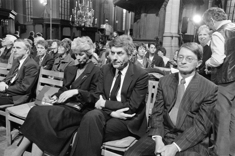 Herdenkingsbijeenkomst voor Joop den Uyl in Nieuwe Ker premier Lubbers en echtge, Bestanddeelnr 934-1607