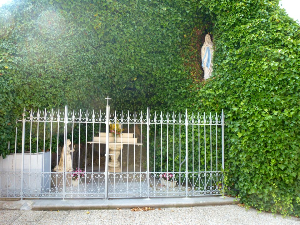 Herbinghen (Pas-de-Calais) grotte de Lourdes
