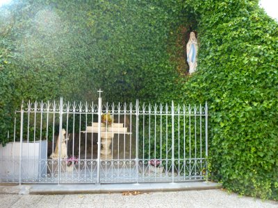 Herbinghen (Pas-de-Calais) grotte de Lourdes