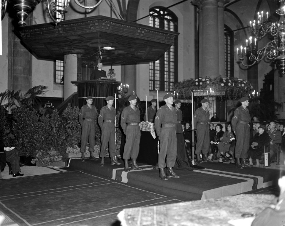 Herdenking van de Geallieerde Gevallenen in de Westerkerk Amsterdam, Bestanddeelnr 914-4786