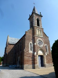 Herbinghen (Pas-de-Calais) église, façade avec tour